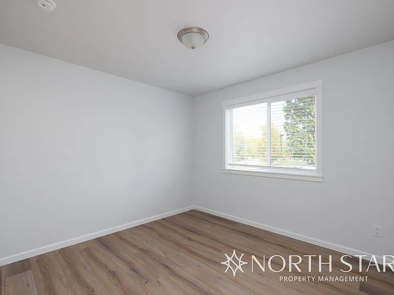 3042 SW Obsidian Ln — Photo 17