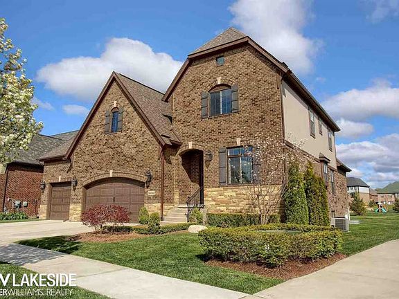 2nd image of 60041 Stonecrest Dr