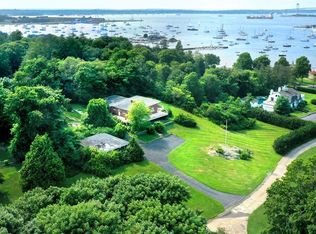 3 Harbor View Dr, Newport, RI 02840