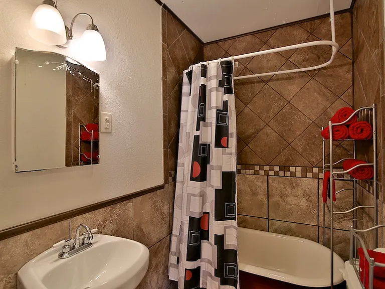 825 Palm St — Photo 30