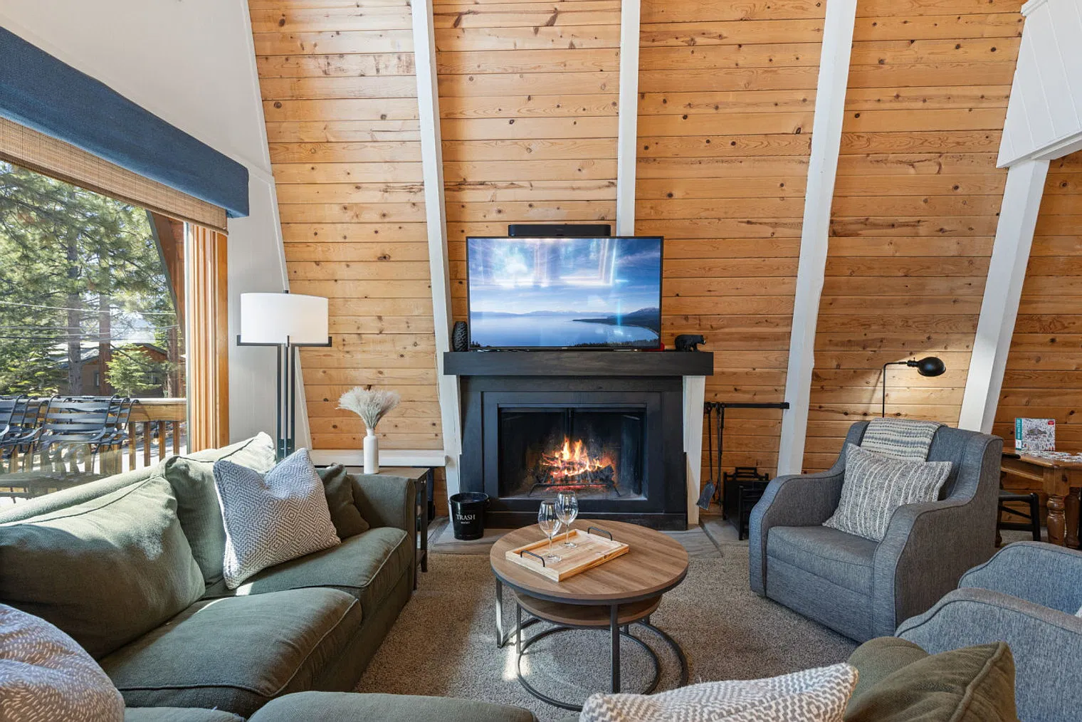 5 bed, 3.0 bath, $15,134 — Photo 4
