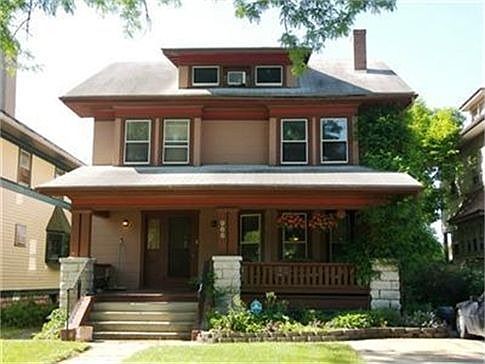 1st image of 966 Manhattan Ave