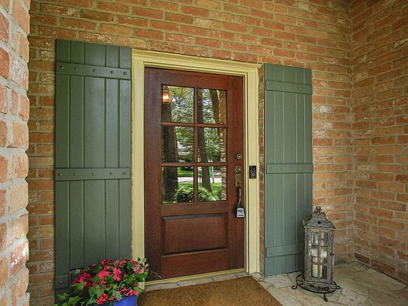 4th image of 9402 Godstone Ln