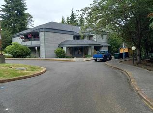 16449 Ambaum Blvd S #9, Seattle, WA 98148