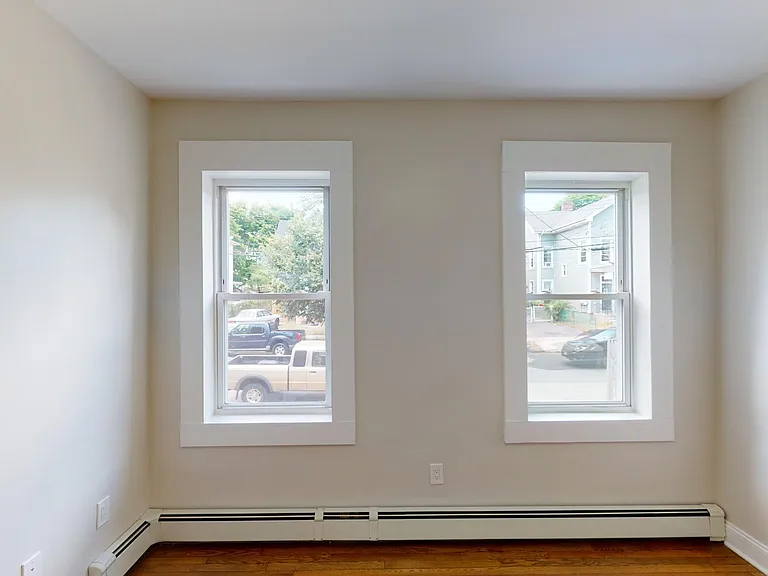 90 Bristol St #1 — Photo 9