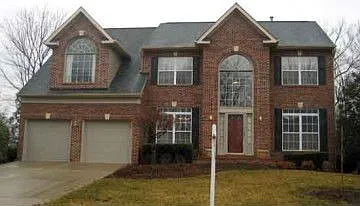 2430 Grantham Ct photo 1