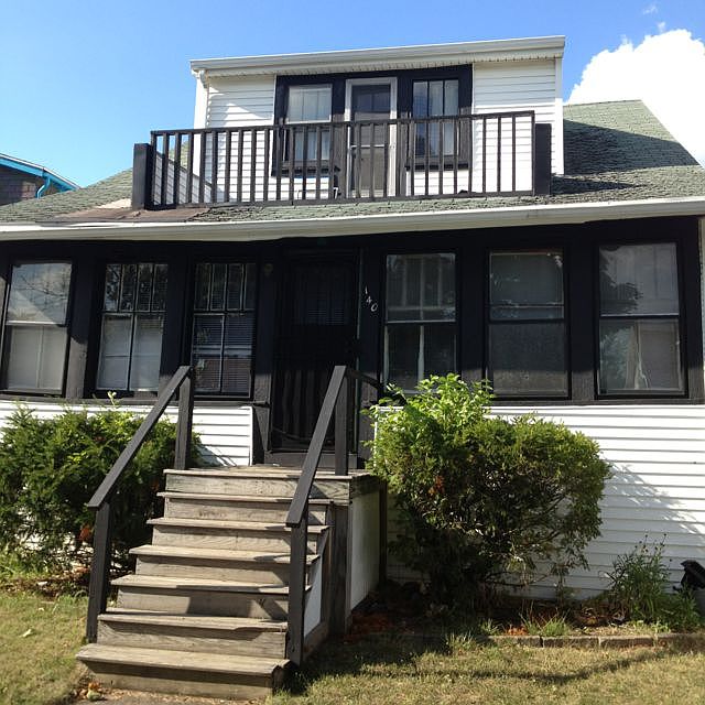 140 Stockbridge Ave, Buffalo, NY 14215 Zillow