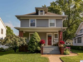 742 E 4th St, Fremont, NE 68025