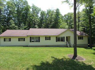 14 Silver Bank Rd, Du Bois, PA 15801