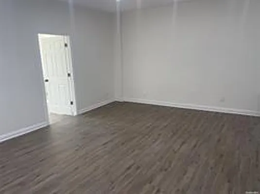 Rented by Realty One Group Dynasty | media 9