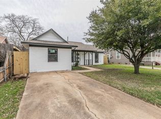 113 West Pl, White Settlement, TX 76108