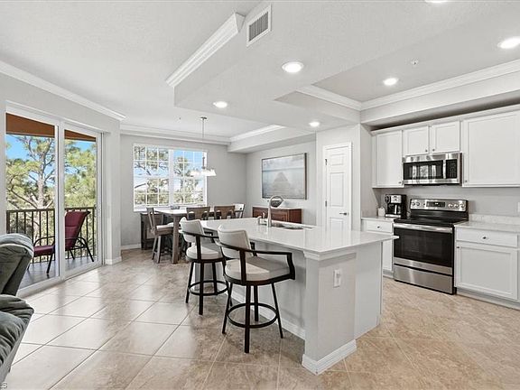 3rd image of 10720 Palazzo WAY #302