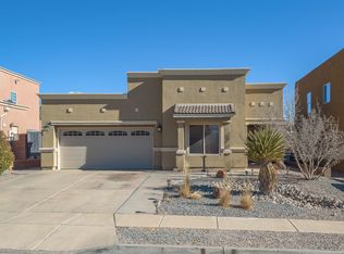 6069 Crownpoint Dr NE, Rio Rancho, NM 87144