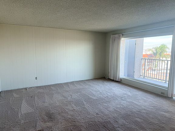 5th image of 777 W Hamilton Ave #3