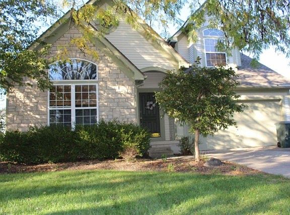 3rd image of 1370 River Trail Dr