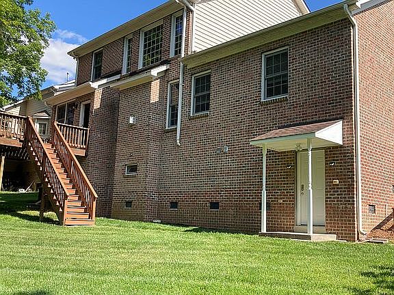 4th image of 3507 Alamosa Dr