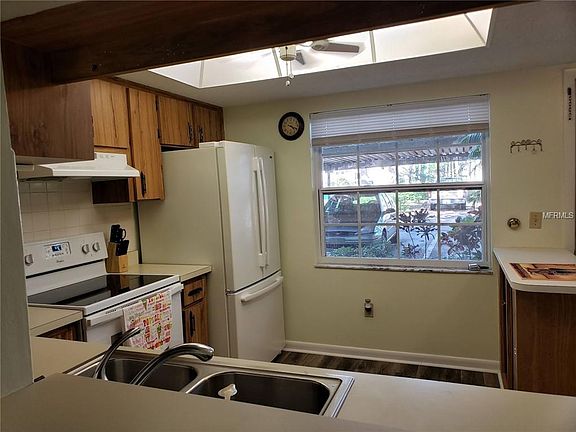 4th image of 820 Patricia Ave APT 104