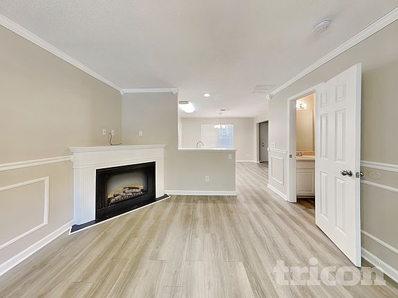 4th image of 137 Lossie Ln