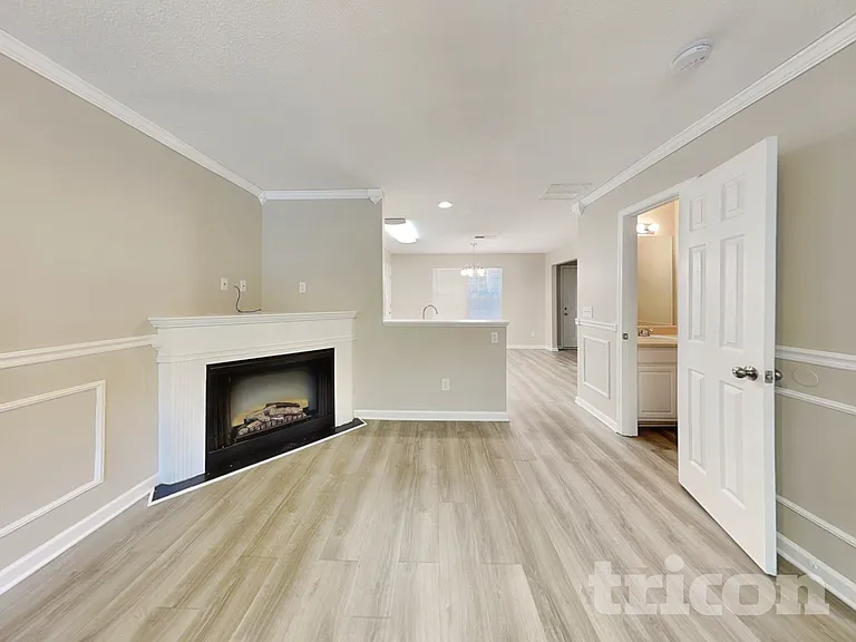 137 Lossie Ln — Photo 4