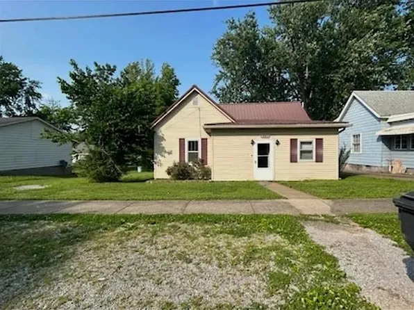 106 Oakwood Ave, Earlington, KY 42410