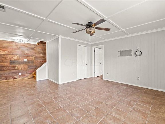 4th image of 262 Western Ave