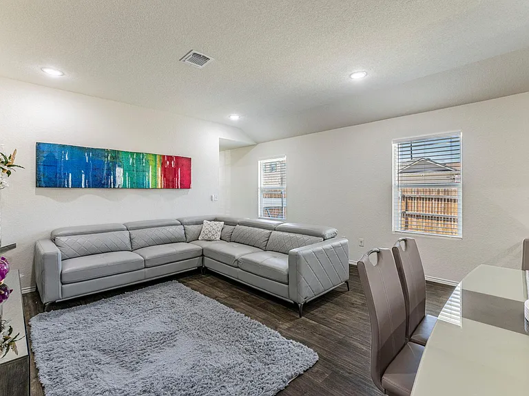 19000 Romano Dr — Photo 16