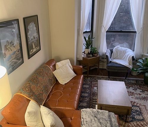 2nd image of 1801 N Bissell St APT 2R