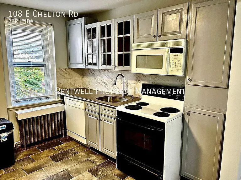 108 E Chelton Rd — Photo 8