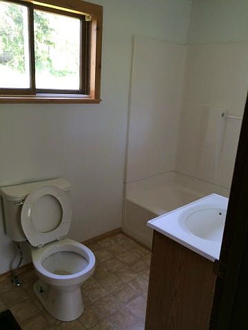 2nd image of 259 Chess Rd