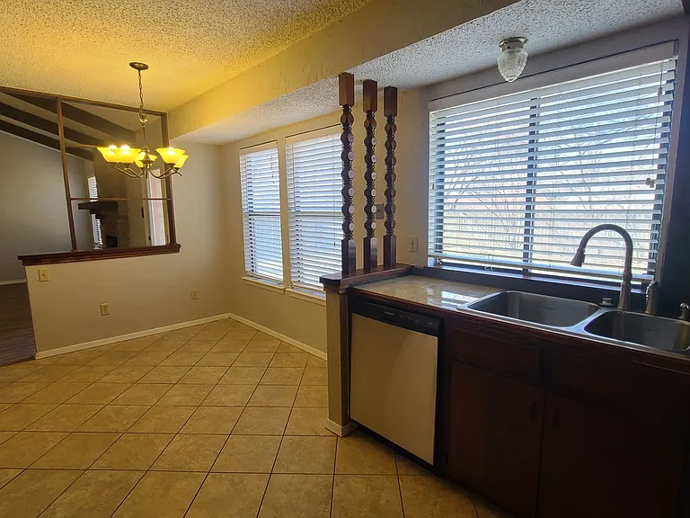13112 Lamplight Village Ave — Photo 13