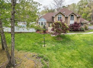 1280 Woodfern Ct, Toms River, NJ
