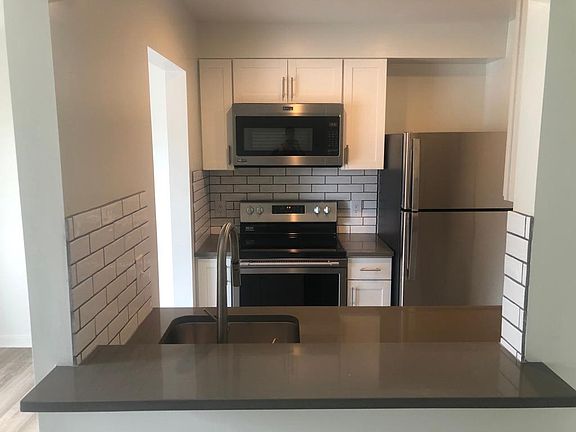 5th image of 4515 Jefferson St #2