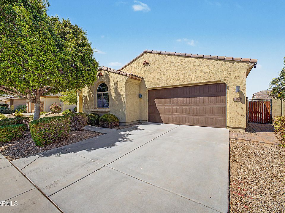1st image of 16134 W MONTEROSA Street