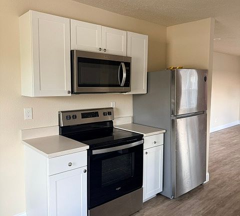 3rd image of 500 Tuscaloosa Ave SW APT 20