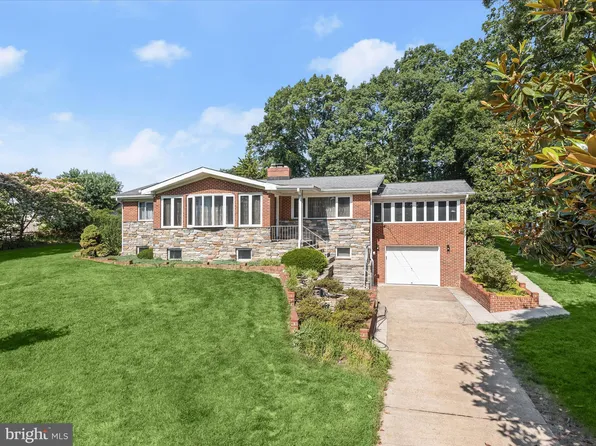 7434 Hickory Ln, Hanover, MD 21076