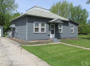 609 N Douglas St, Lake City, IA 51449