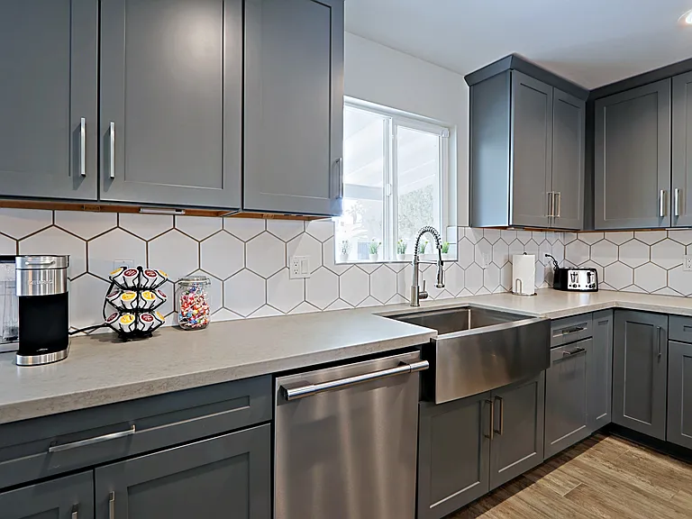 8301 E Meadowbrook Ave — Photo 21