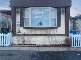 1420 N 45th Pl, Melrose Park, IL 60160