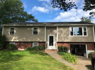 14 Scott Ave, York, ME 03909