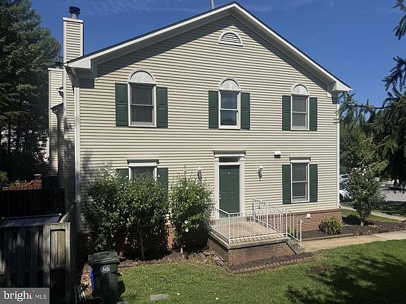 3rd image of 7261 Olde Lantern Way