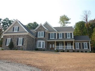 15 Britton Rd, Stockton, NJ 08559