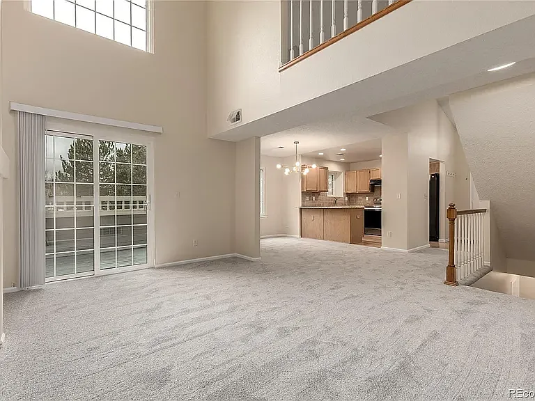 2 bed, 1621 sqft, $2,300 — Photo 3