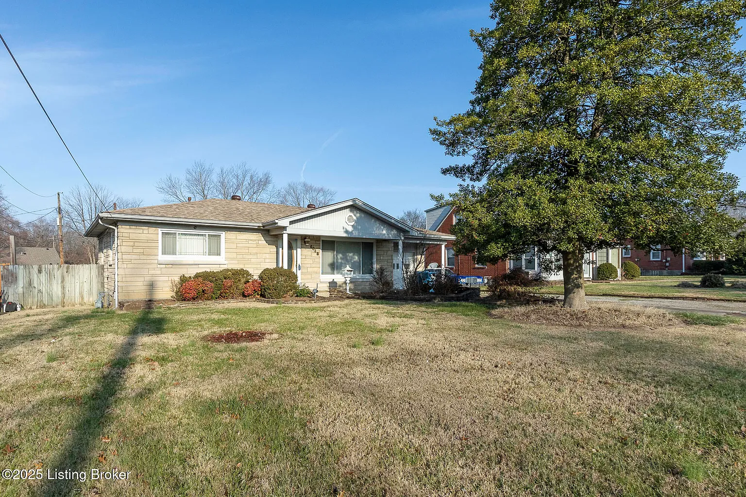 4912 Fielding Way photo 1