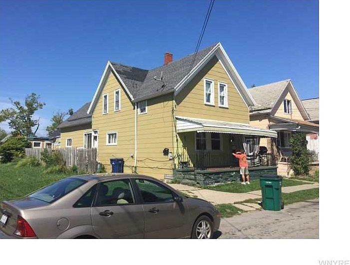 1st image of 186 Sweet Ave