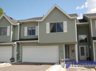 8758 Norway St NW, Coon Rapids, MN 55433