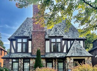 19000 Winslow Rd #2, Beachwood, OH 44122