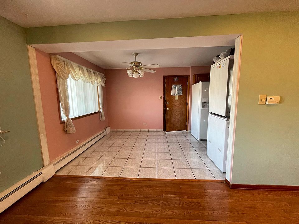 1st image of 740 Dempster St APT Bg1