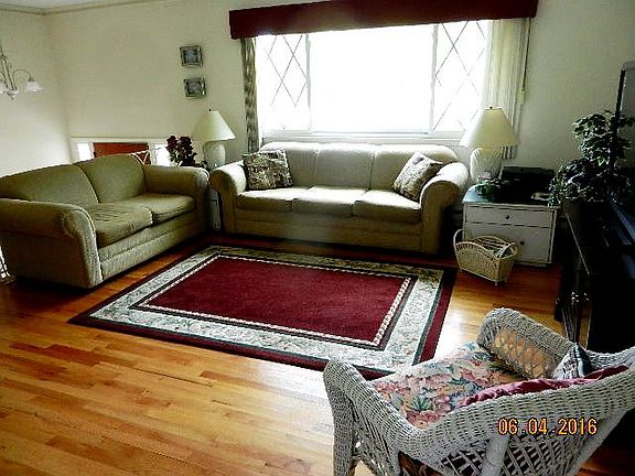 4th image of 1532 Madison Ave