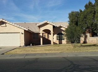 1262 E B St, San Luis, AZ 85349