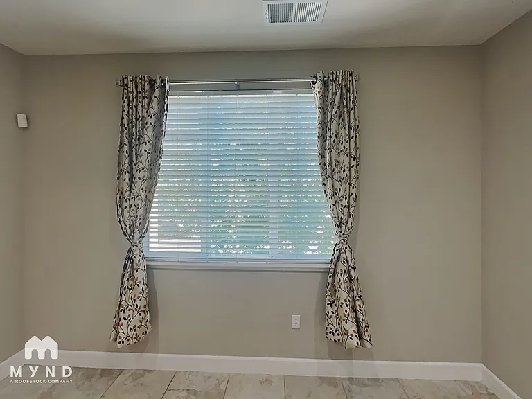 5905 Raleigh Rd — Photo 22